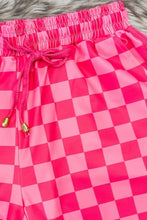 Load image into Gallery viewer, Drawstring Checkered Shorts with Pockets
