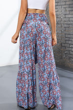 Load image into Gallery viewer, Printed High-Rise Tied Culottes
