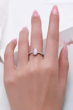 Load image into Gallery viewer, 925 Sterling Silver Oval Shape Cat&#39;s Eye Stone Ring
